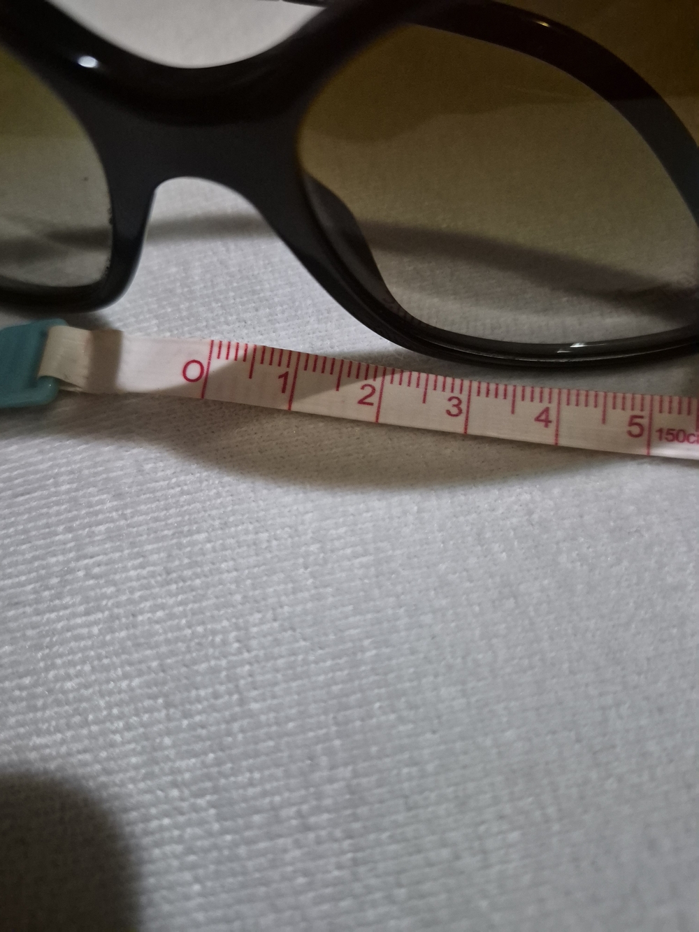 Burberry Women's Black Cat-Eye Sunglasses with Brown Gradient Lenses - Picture 7 of 8